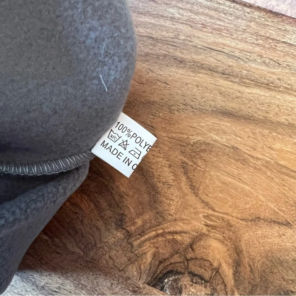 Hugga Feel Grey Fleece Beanie